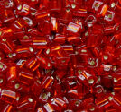 Seedbeads 2-cut 2x4mm röda silverline