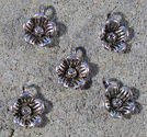 Berlocker blommor 12mm