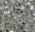 Seedbeads tjeckiska 2.5mm 2-cut fyrk crystal silverline