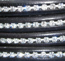Regaliz läderrem 6x10mm med strass svart 20cm